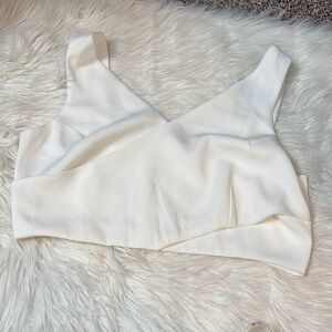 NWT BCBG New York White Cross Over Front Cropped Top Size M Slight Flaws